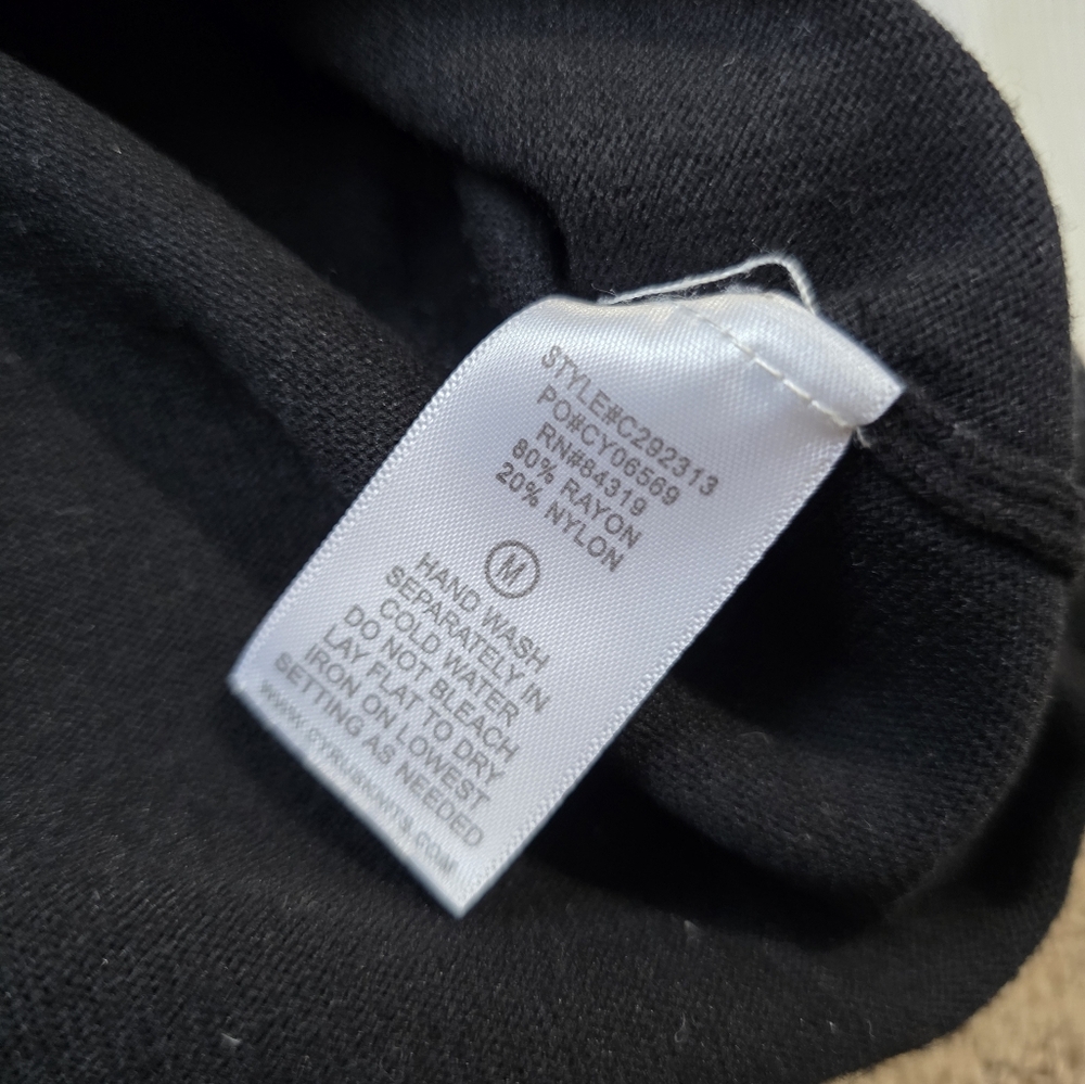 Cyrus Sweater - Picture 4 of 7